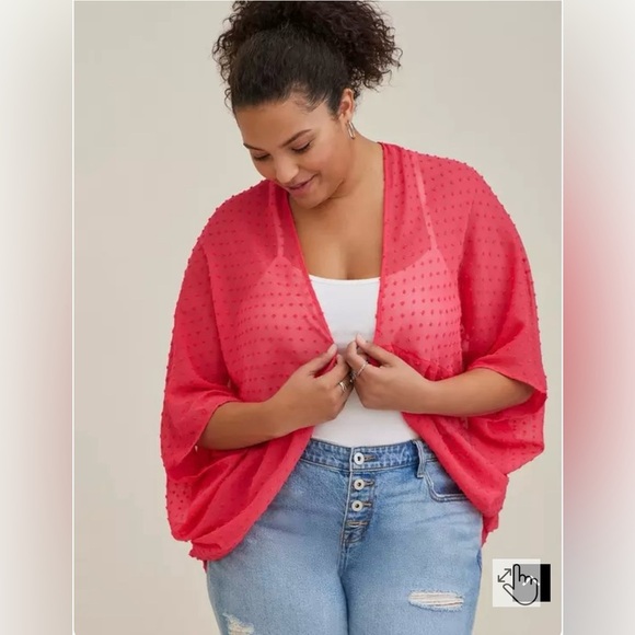 Torrid Pink Raspberry Chiffon
Clip Dot Cocoon Kimono Womens size plus size 5/6 - Picture 2 of 9